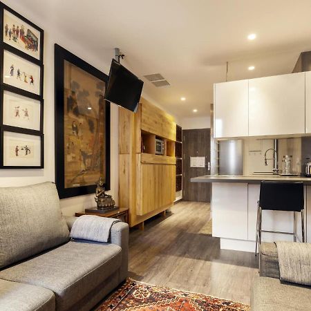 Ferienwohnung Click&Flat Luxury Cabanyes Barcelona Exterior foto